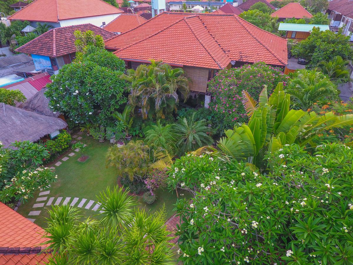 Pondok Agung Bed & Breakfast Нуса-Дуа Экстерьер фото