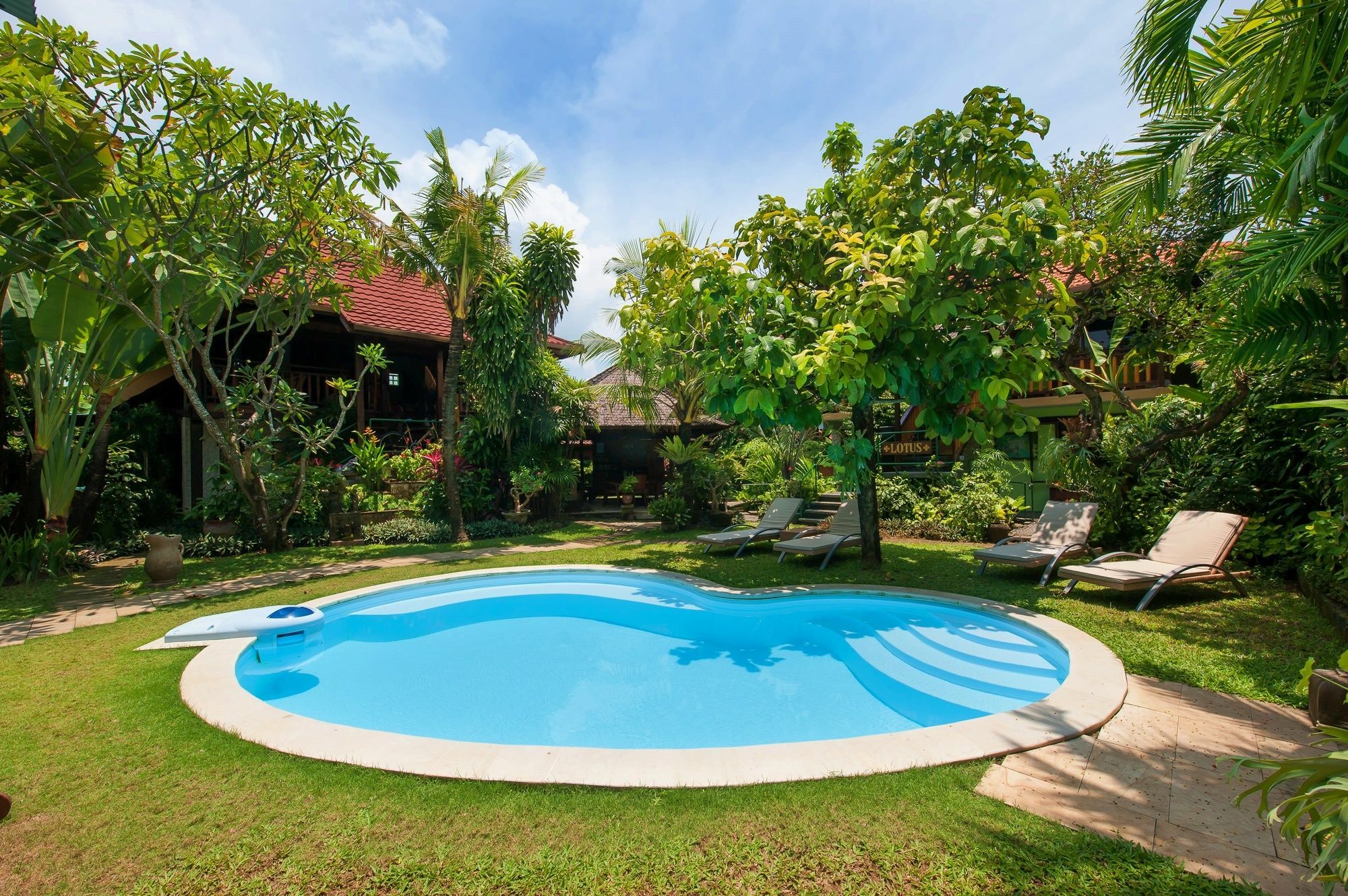 Pondok Agung Bed & Breakfast Нуса-Дуа Экстерьер фото